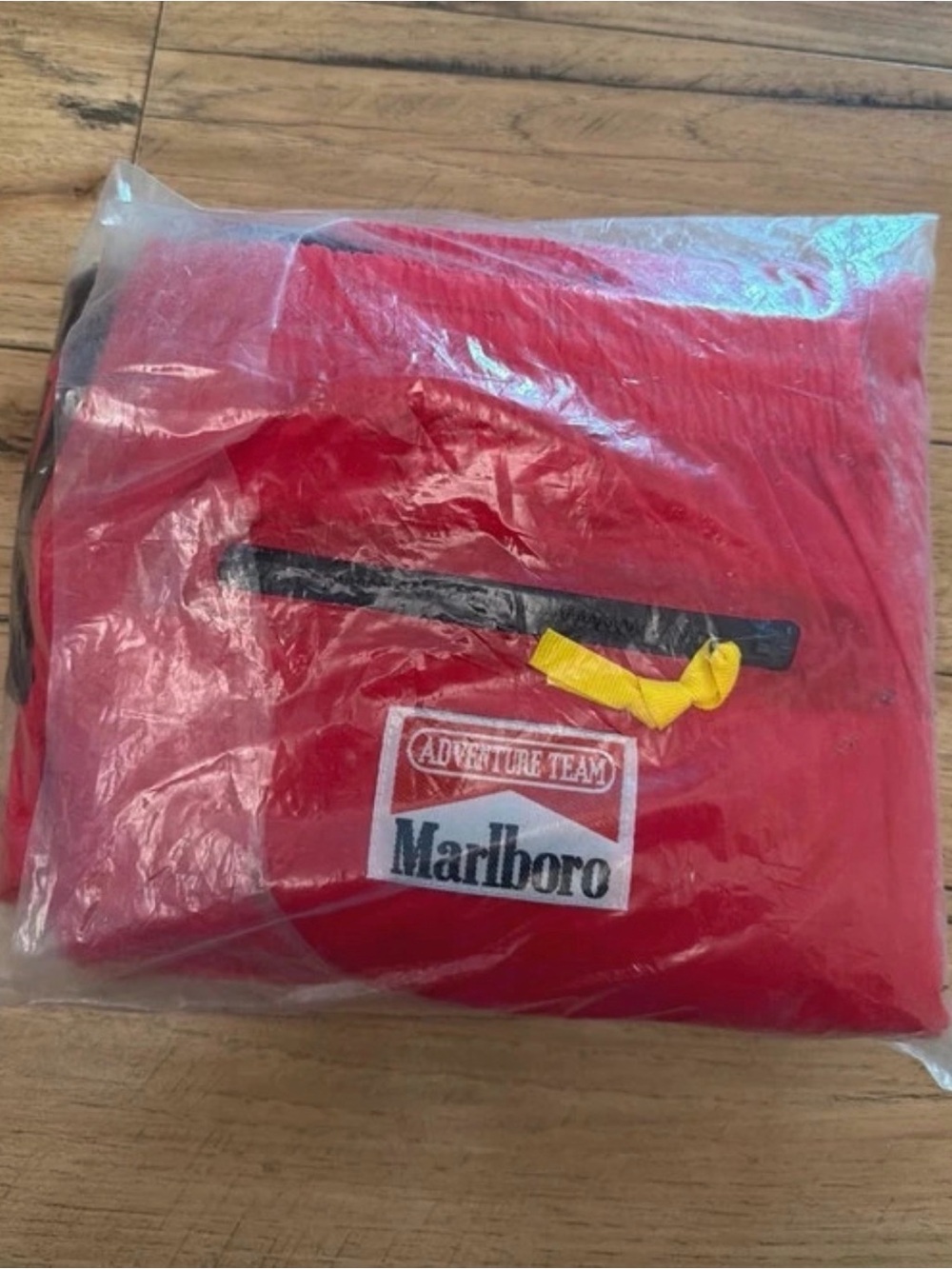 VTG 90s Marlboro Adventure Team Wind Suit Sealed Pack Mens L Deadstock NIP